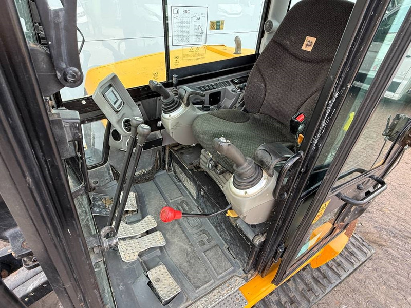 Máy xúc mini JCB 86C-1 - Hammer Lines / Quick Coupler: hình 8 Máy xúc mini JCB 86C-1 - Hammer Lines / Quick Coupler: hình 8