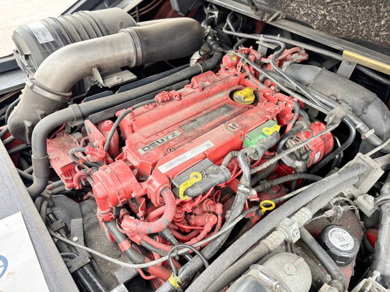 Xe nâng diesel Linde H80D-03 - Triplex / German Machine: hình 18