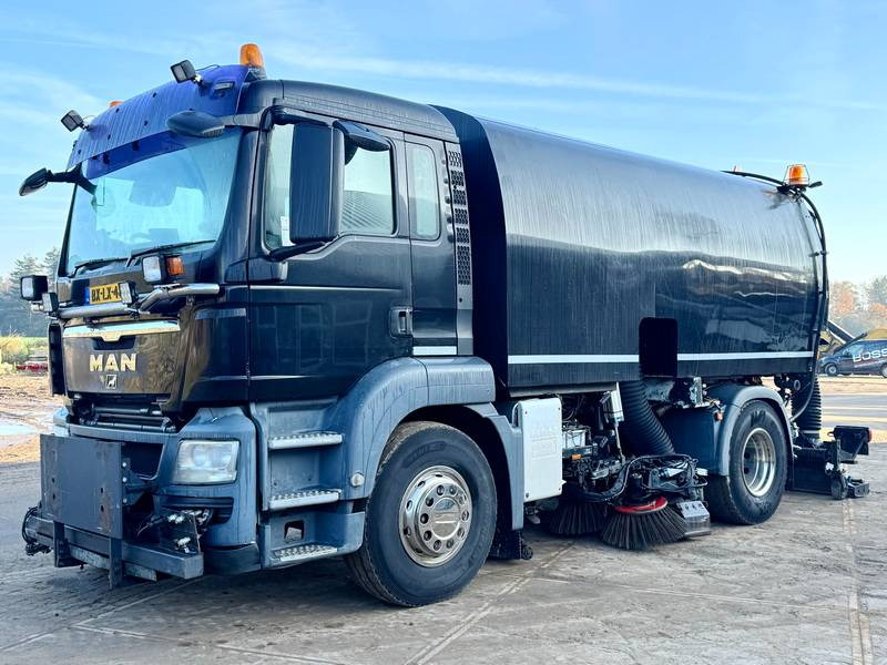MAN MAN TGS18.320 - Dutch Sweeper Truck / Kehrwagen - Xe quét đường: hình 1 MAN MAN TGS18.320 - Dutch Sweeper Truck / Kehrwagen - Xe quét đường: hình 1