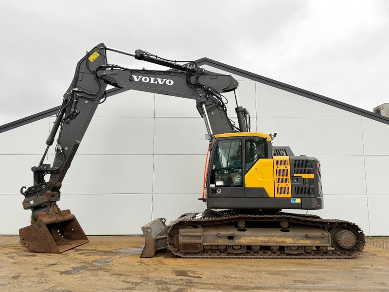 Volvo ECR355ENL - German Machine / Oilquick / Auto Lube - Máy xúc bánh xích: hình 3 Volvo ECR355ENL - German Machine / Oilquick / Auto Lube - Máy xúc bánh xích: hình 3