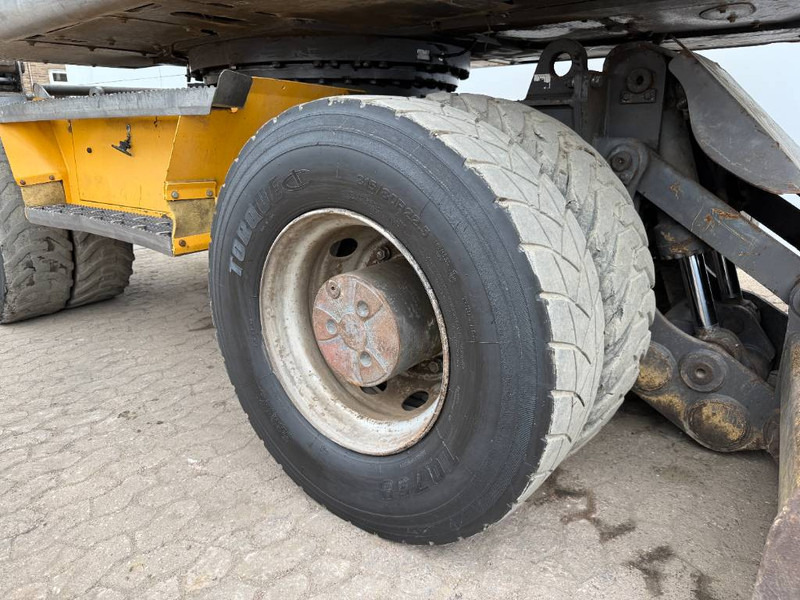 Máy xúc bánh lốp Volvo EW180C - Dutch Machine / Triple Boom: hình 20