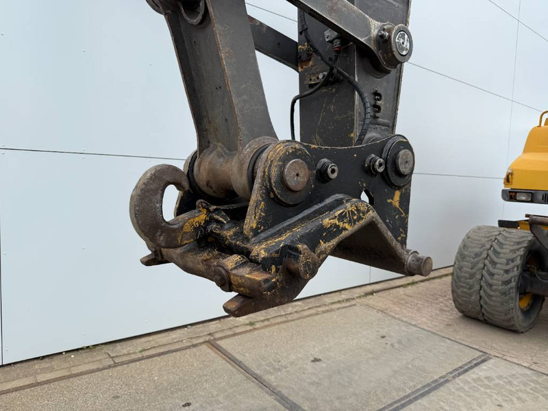 Máy xúc bánh lốp Volvo EW180C - Dutch Machine / Triple Boom: hình 16
