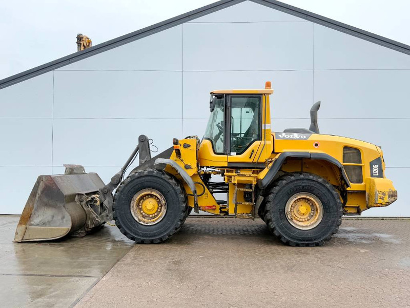 Volvo L120G - 3rd Function / Quick Coupler / Auto Lube - Máy xúc lật bánh lốp: hình 1 Volvo L120G - 3rd Function / Quick Coupler / Auto Lube - Máy xúc lật bánh lốp: hình 1