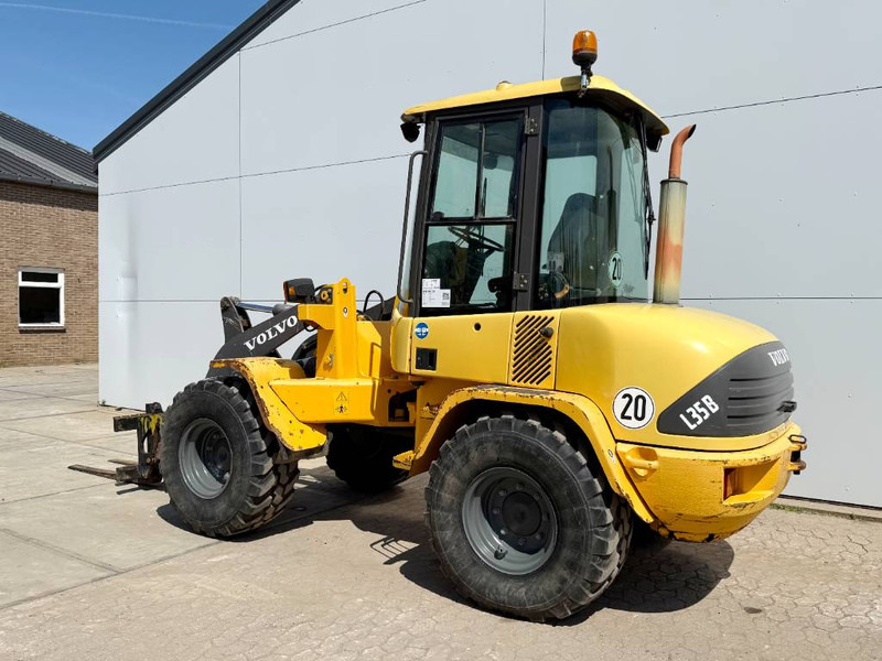 Volvo L35B - German Machine / Quick Coupler - Máy xúc lật bánh lốp: hình 3 Volvo L35B - German Machine / Quick Coupler - Máy xúc lật bánh lốp: hình 3