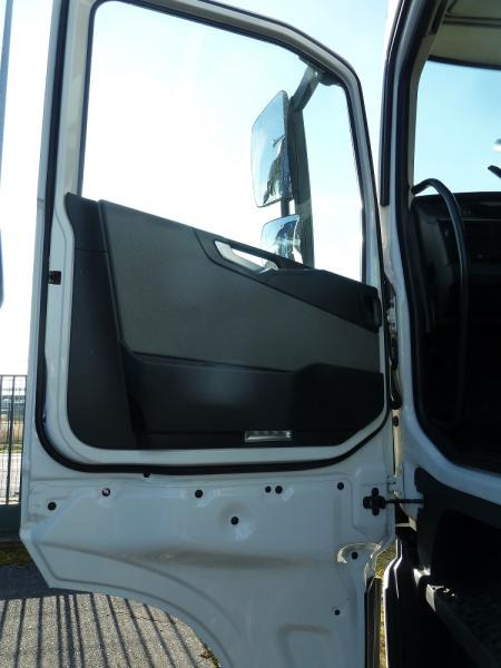 Cho thuê Volvo FH 500 Volvo FH 500: hình 15