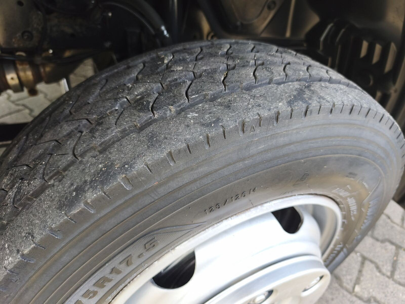 Xe tải thùng mui bạt MAN TGL 8.220 4x2 Euro 6 LBW AHK (19): hình 14 Xe tải thùng mui bạt MAN TGL 8.220 4x2 Euro 6 LBW AHK (19): hình 14