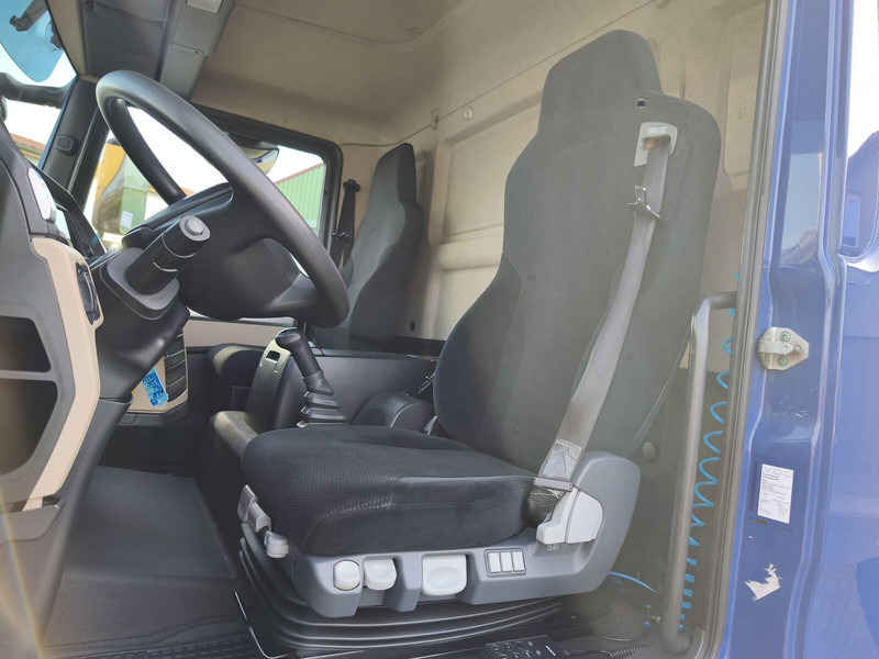 Xe tải thùng mui bạt MAN TGL 8.220 4x2 Euro 6 LBW AHK (19): hình 17 Xe tải thùng mui bạt MAN TGL 8.220 4x2 Euro 6 LBW AHK (19): hình 17