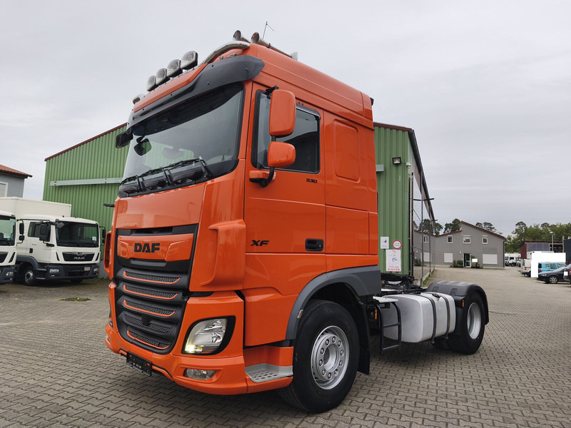 DAF XF 530 FT Retarder - Xe đầu kéo: hình 1 DAF XF 530 FT Retarder - Xe đầu kéo: hình 1