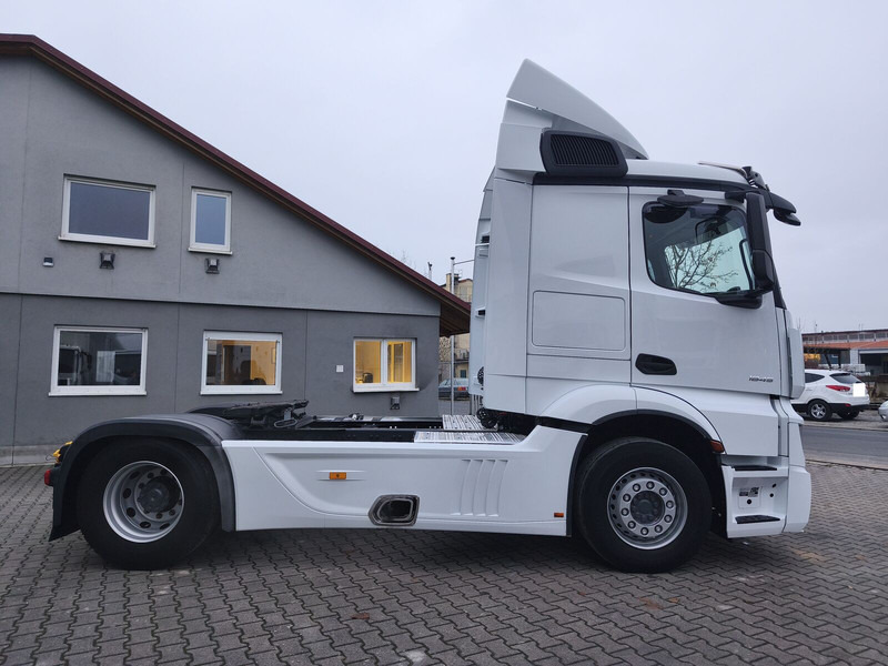 Mercedes-Benz Actros 1845 Sattelzugmaschine Euro 6 4x2 - Xe đầu kéo: hình 4 Mercedes-Benz Actros 1845 Sattelzugmaschine Euro 6 4x2 - Xe đầu kéo: hình 4