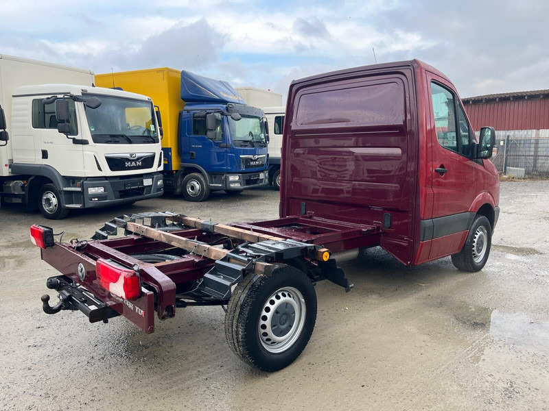 Volkswagen Crafter Fahrgestell 4x2 Euro 5 AHK (6) - Xe tải nhỏ: hình 5 Volkswagen Crafter Fahrgestell 4x2 Euro 5 AHK (6) - Xe tải nhỏ: hình 5