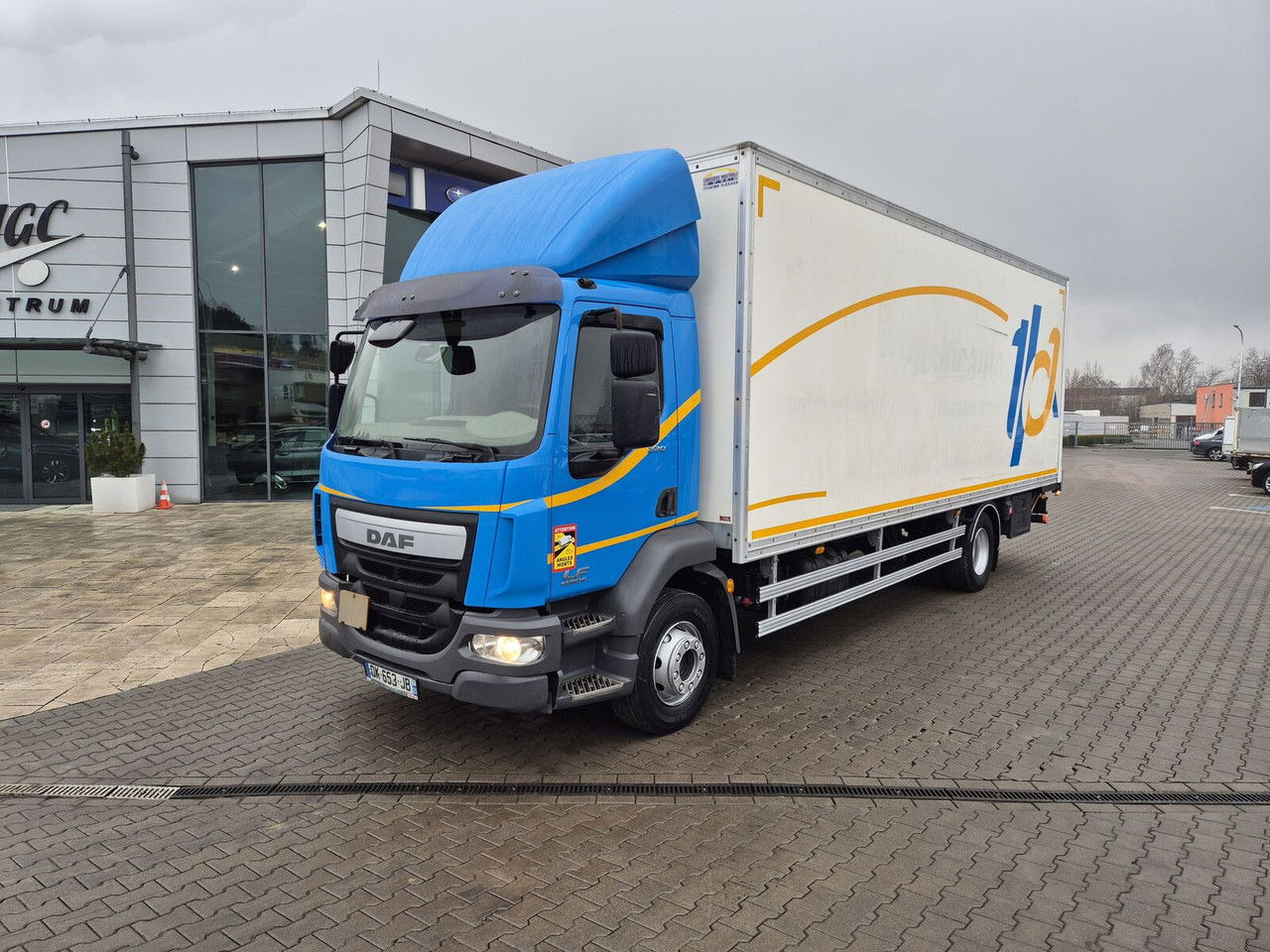 DAF LF 220 1 Owner / Serviced / Super Condition - Xe tải hộp: hình 2 DAF LF 220 1 Owner / Serviced / Super Condition - Xe tải hộp: hình 2