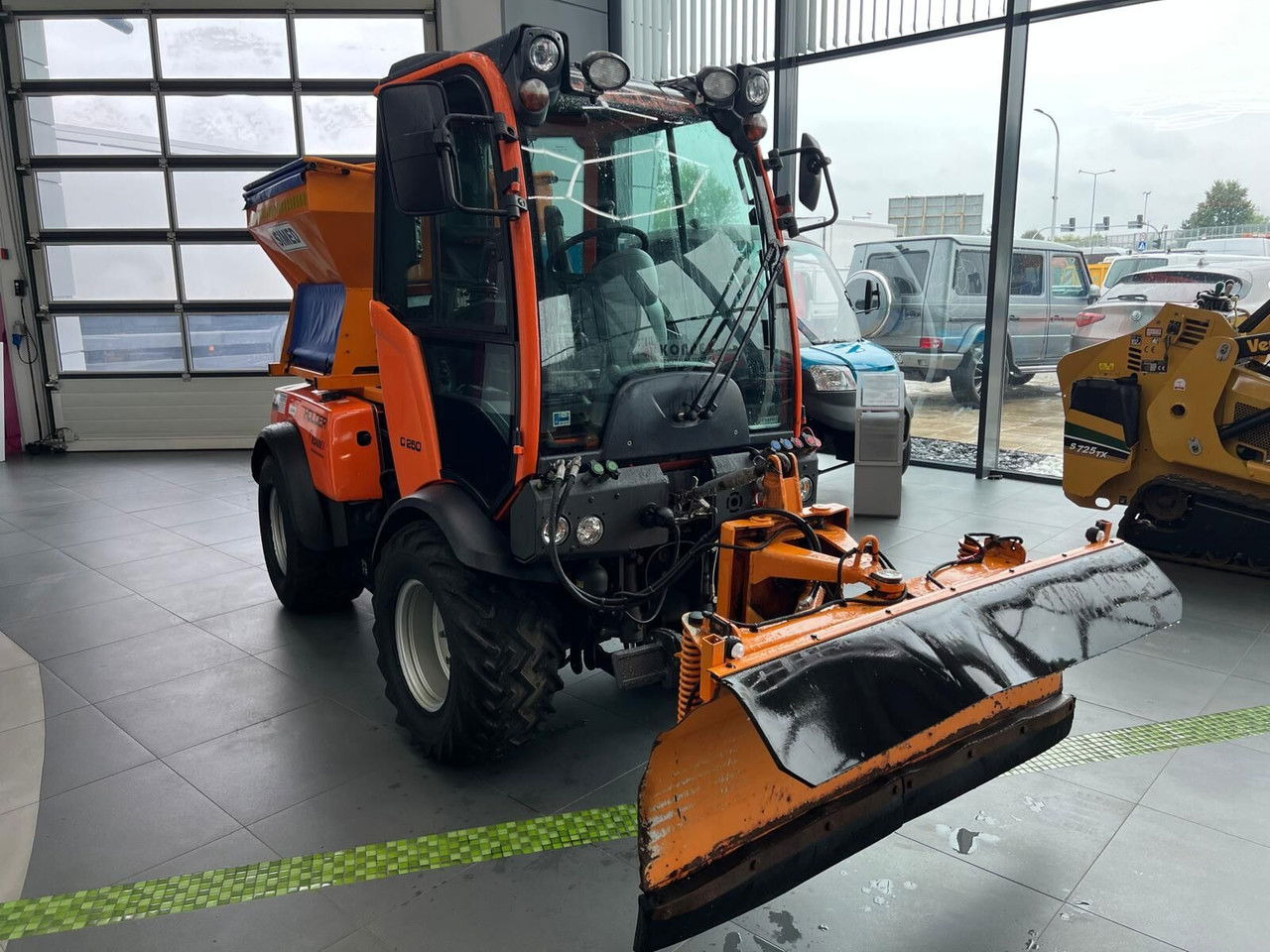 Holder C250 4X4 / LOW MTH / 1 Owner / Kubota Engine - Xe tải tiện ích điện: hình 3 Holder C250 4X4 / LOW MTH / 1 Owner / Kubota Engine - Xe tải tiện ích điện: hình 3