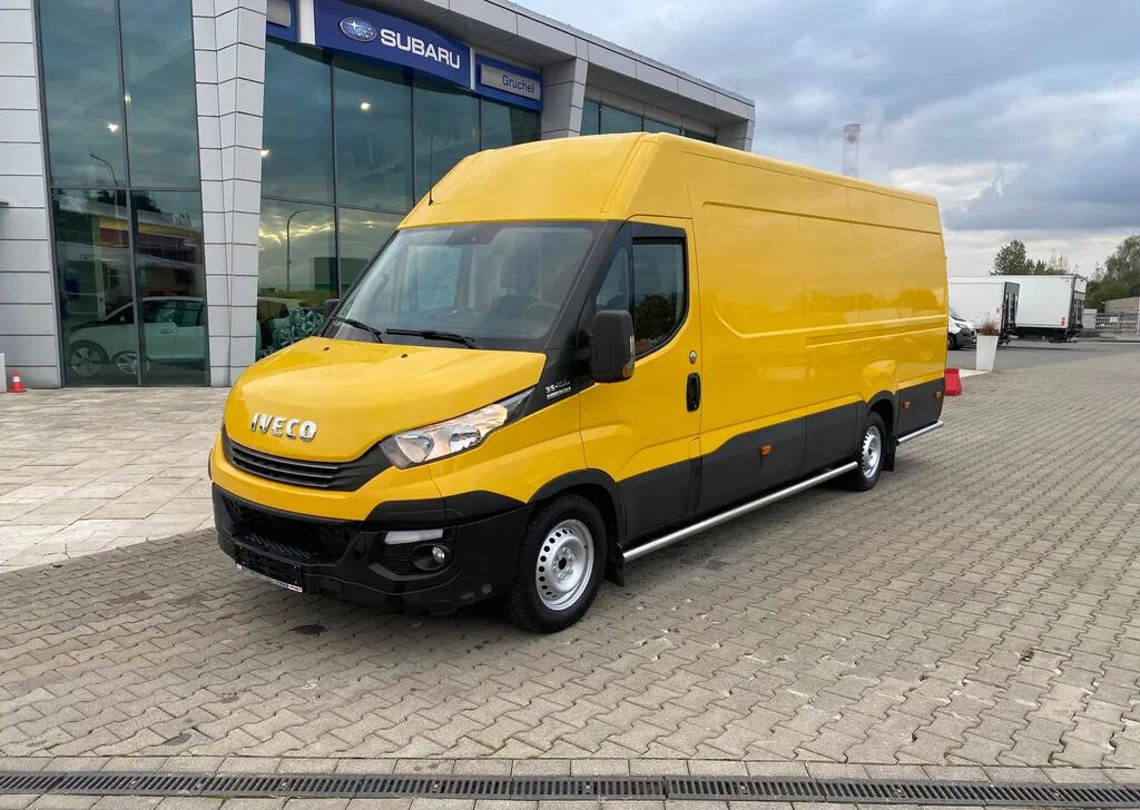 Iveco Daily 35S16 HI-Matic / 1 Owner / L4H2 / MAX / Webasto / Great C - Xe van chở hàng: hình 2 Iveco Daily 35S16 HI-Matic / 1 Owner / L4H2 / MAX / Webasto / Great C - Xe van chở hàng: hình 2