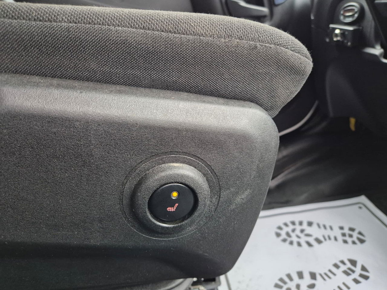 Xe van đông lạnh Iveco Daily 35S16 Hi-Matic / 1 Owner / Mitsubishi / Serviced: hình 21