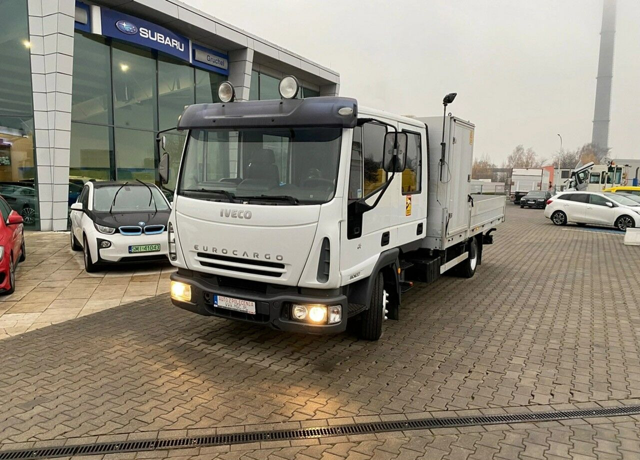 Iveco Eurocargo ML80E17 - Xe tải thùng lửng/ Phẳng, Xe cẩu tự hành: hình 3 Iveco Eurocargo ML80E17 - Xe tải thùng lửng/ Phẳng, Xe cẩu tự hành: hình 3