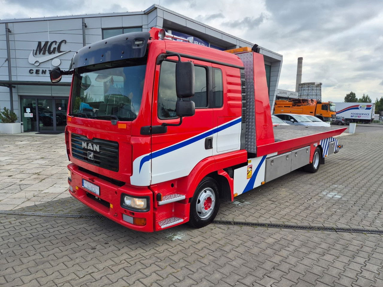 MAN TGL 12.240 CO ME AR / Works Great / Serviced - Xe tải kéo: hình 2 MAN TGL 12.240 CO ME AR / Works Great / Serviced - Xe tải kéo: hình 2