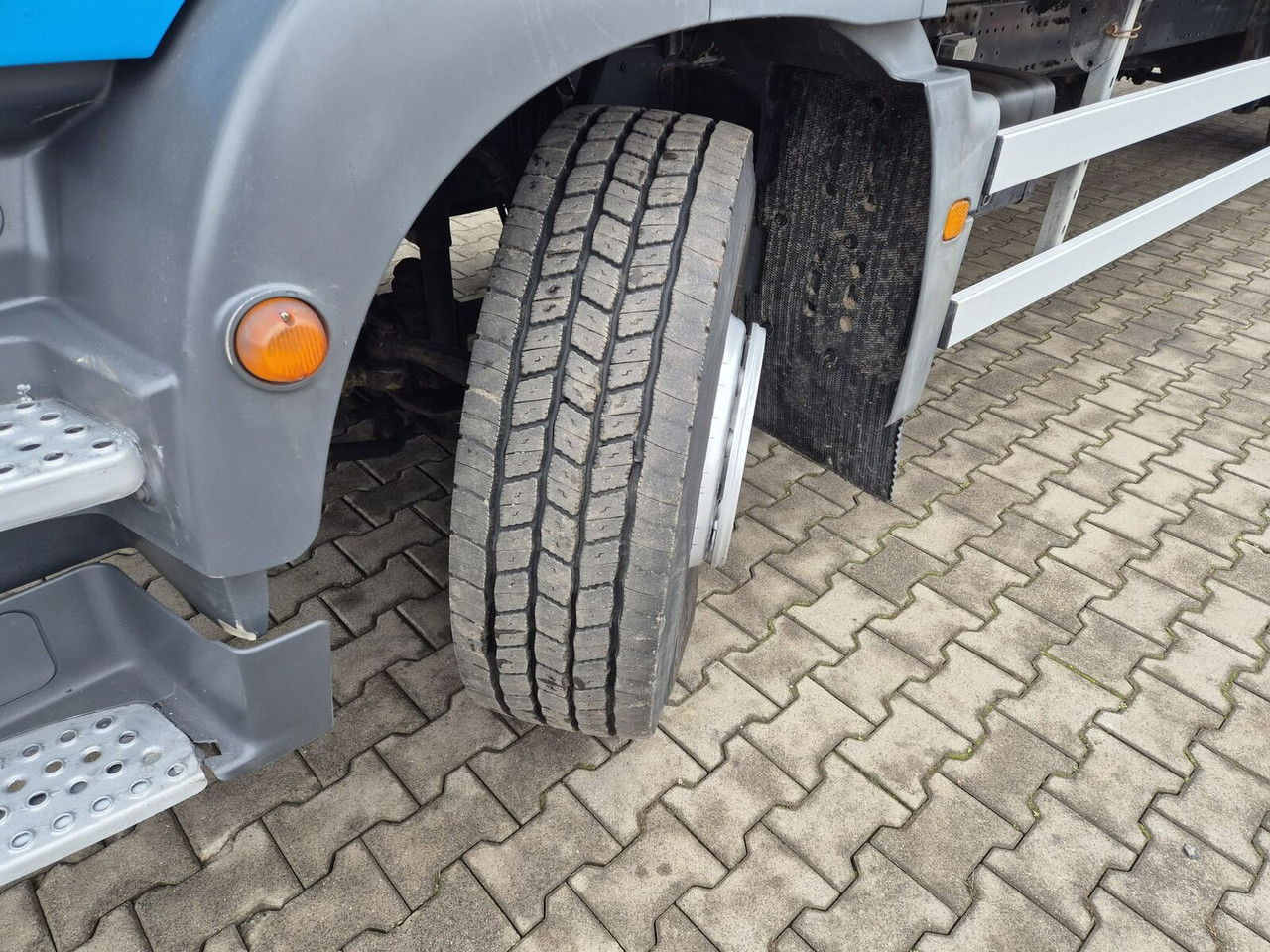 Cho thuê MAN TGM 15.250 1 Owner / Serviced / 2 Trucks IN Offer  MAN TGM 15.250 1 Owner / Serviced / 2 Trucks IN Offer: hình 15