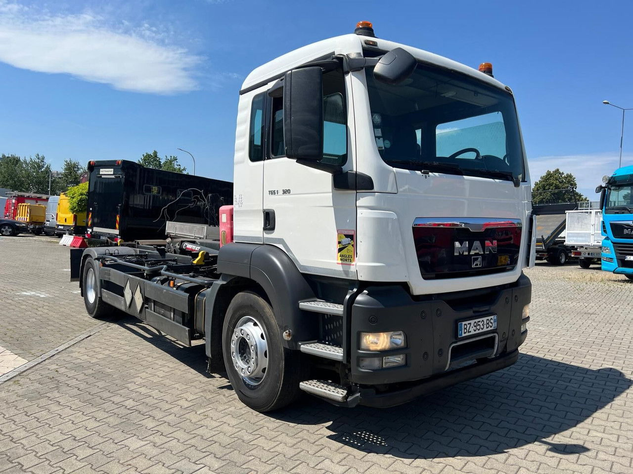 MAN TGS 18.320 / Multilift Joab / BIG Wheelbase - Xe chở container/ Xe tải hoán đổi thân: hình 2 MAN TGS 18.320 / Multilift Joab / BIG Wheelbase - Xe chở container/ Xe tải hoán đổi thân: hình 2