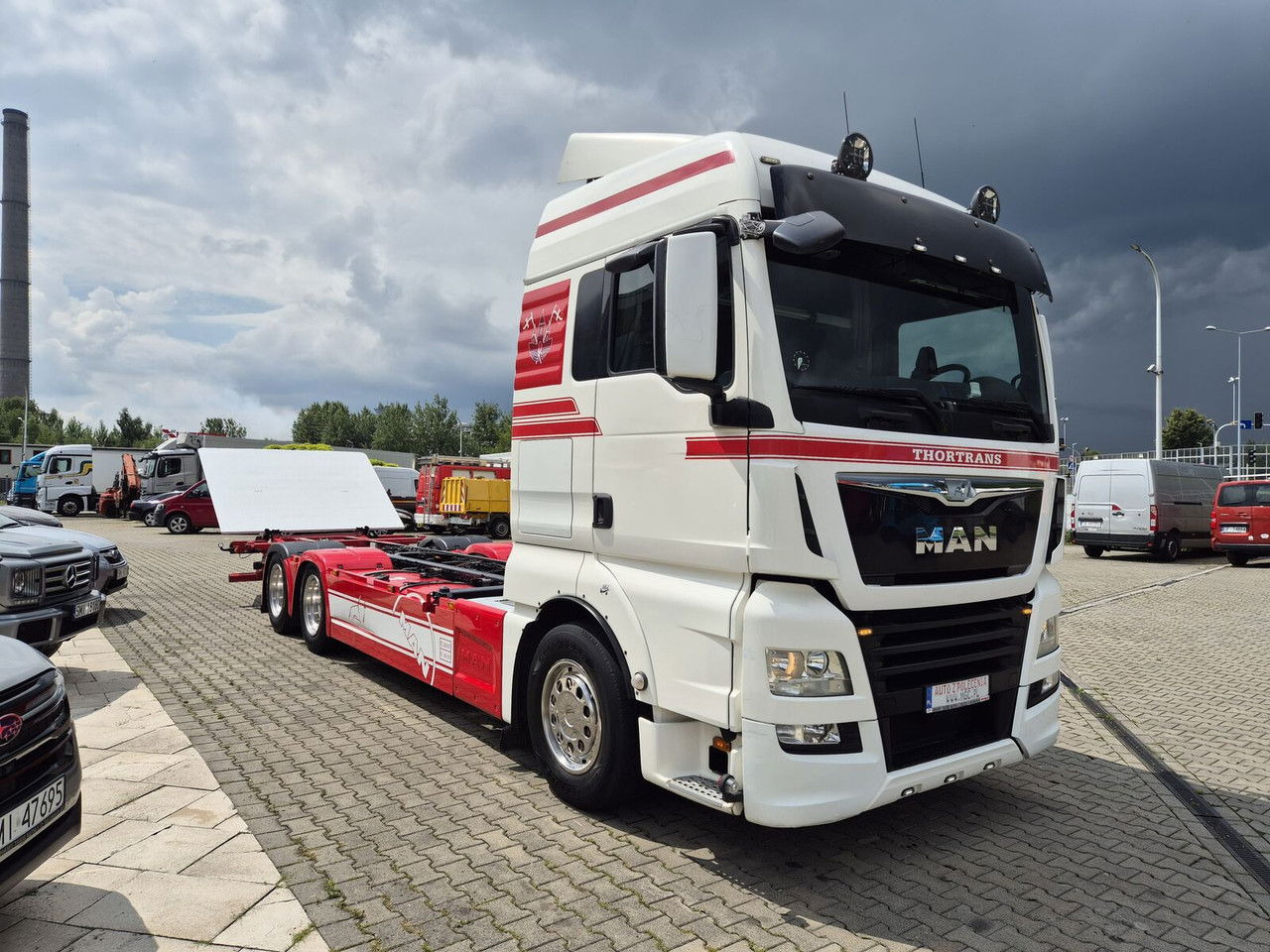 MAN TGX 28 28.420 , 6x2-2 LL / Trailer HFR KM 20 / 1 Owner / E6 /Techni - Xe chở container/ Xe tải hoán đổi thân: hình 4 MAN TGX 28 28.420 , 6x2-2 LL / Trailer HFR KM 20 / 1 Owner / E6 /Techni - Xe chở container/ Xe tải hoán đổi thân: hình 4
