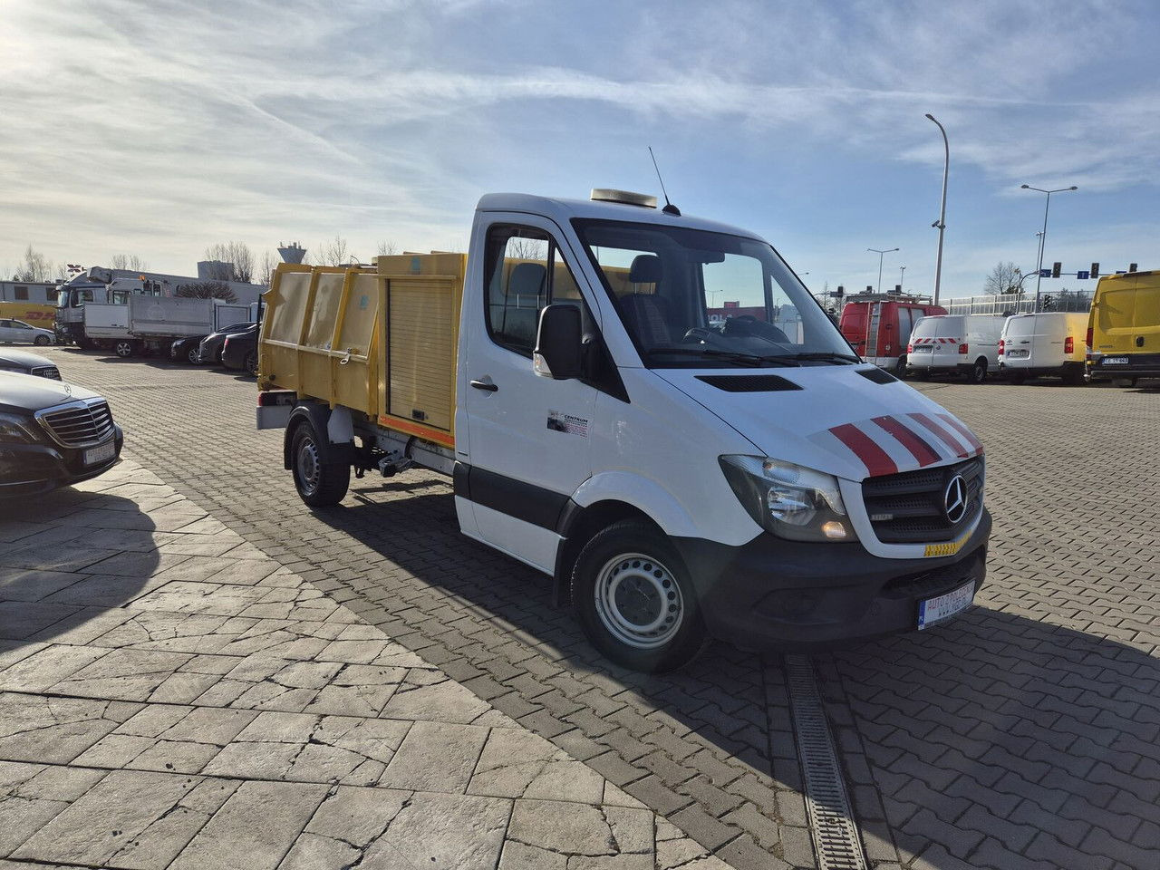 Mercedes-Benz Sprinter 316 CDi Aut. / Hummel HU2 / Webasto / 1 Owner Mercedes-Benz Sprinter 316 CDi Aut. / Hummel HU2 / Webasto / 1 Owner - Xe tải chở rác: hình 5 Mercedes-Benz Sprinter 316 CDi Aut. / Hummel HU2 / Webasto / 1 Owner Mercedes-Benz Sprinter 316 CDi Aut. / Hummel HU2 / Webasto / 1 Owner - Xe tải chở rác: hình 5