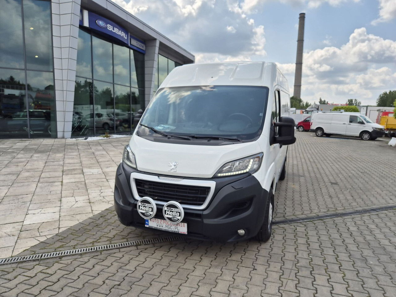 Peugeot Boxer 335 2.0 HDI / Webasto / L2H2 / 1 Owner - Xe van chở hàng: hình 3 Peugeot Boxer 335 2.0 HDI / Webasto / L2H2 / 1 Owner - Xe van chở hàng: hình 3