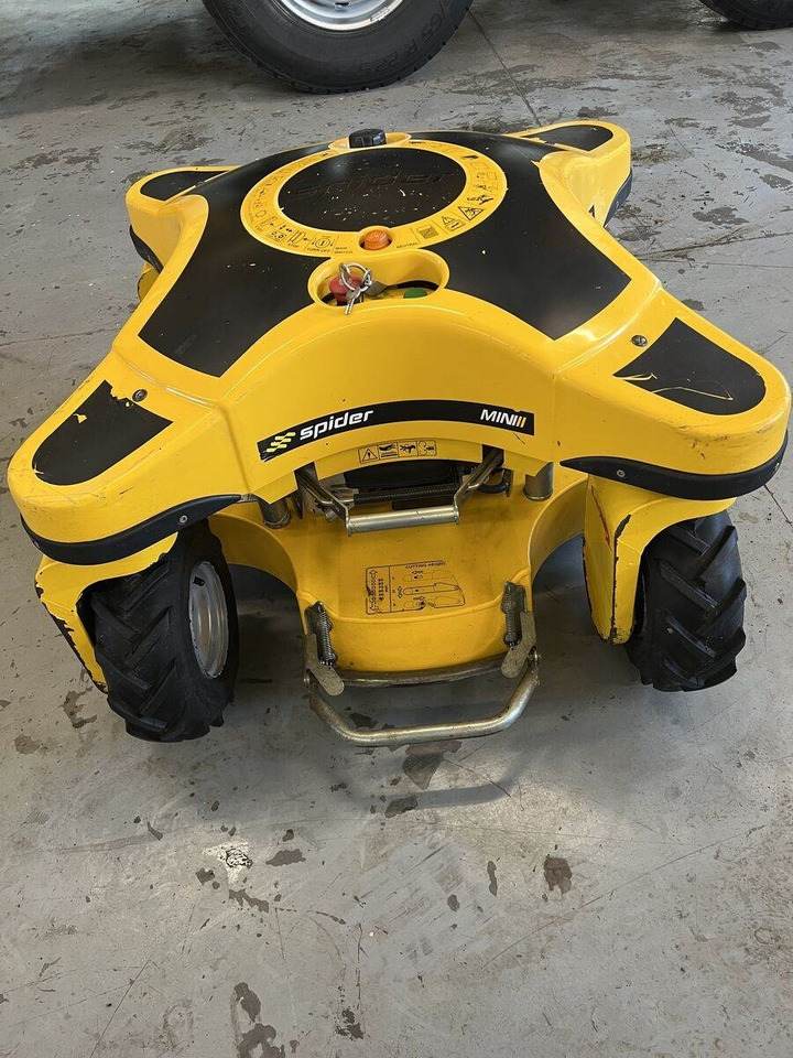 Spider Mini II / 4X4 / NEW SERVICE / WORKS GREAT - Máy cắt cỏ: hình 3 Spider Mini II / 4X4 / NEW SERVICE / WORKS GREAT - Máy cắt cỏ: hình 3