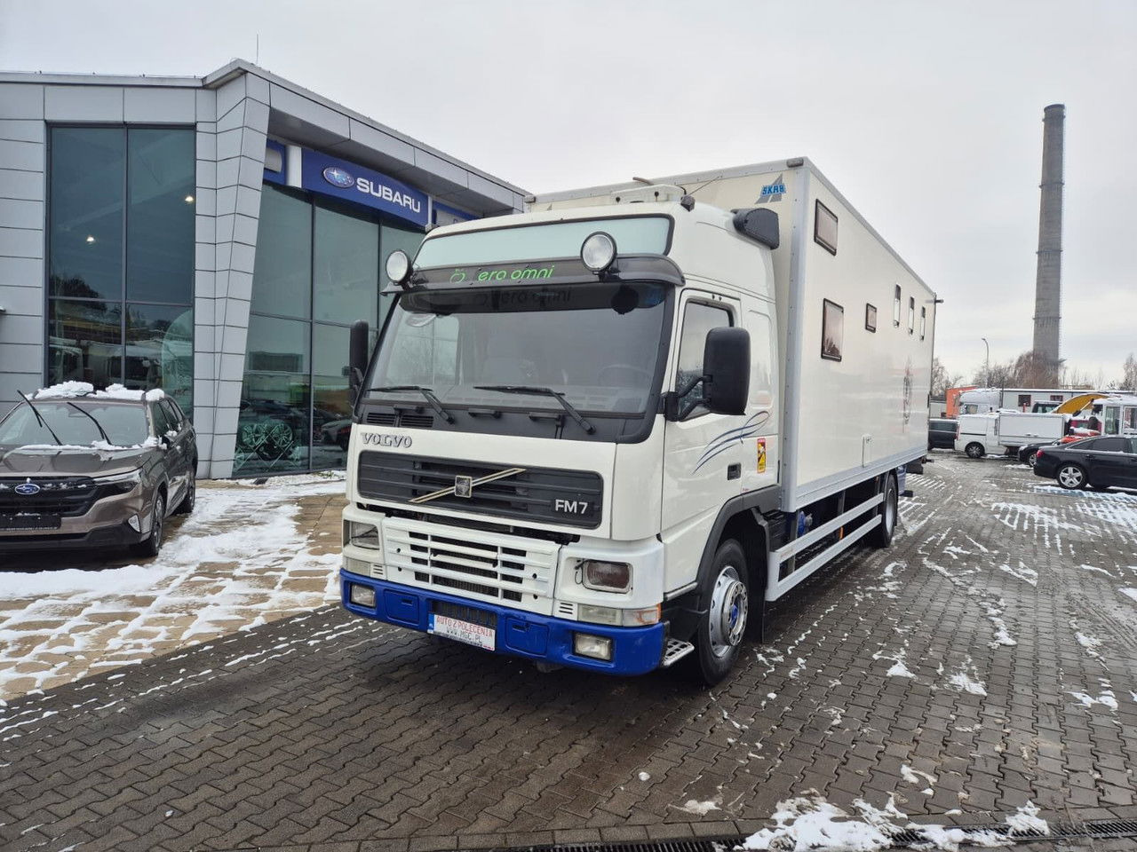 VOLVO FM 7 5 Horses / 3 People Live Cabin / 1 Owner / Serviced - Xe tải chở ngựa: hình 2 VOLVO FM 7 5 Horses / 3 People Live Cabin / 1 Owner / Serviced - Xe tải chở ngựa: hình 2