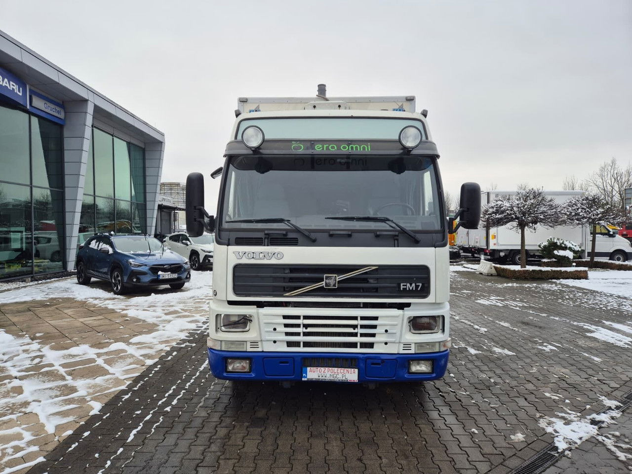 VOLVO FM 7 5 Horses / 3 People Live Cabin / 1 Owner / Serviced - Xe tải chở ngựa: hình 3 VOLVO FM 7 5 Horses / 3 People Live Cabin / 1 Owner / Serviced - Xe tải chở ngựa: hình 3
