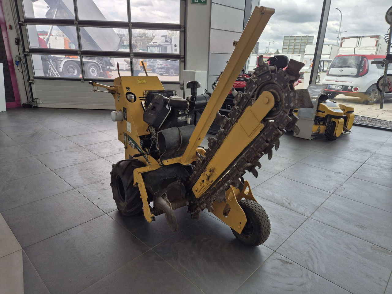 Vermeer RT 100 / Trench SAW / Mini Chain Excavator / IDE AL FOR Cables - Máy đào hào: hình 4 Vermeer RT 100 / Trench SAW / Mini Chain Excavator / IDE AL FOR Cables - Máy đào hào: hình 4