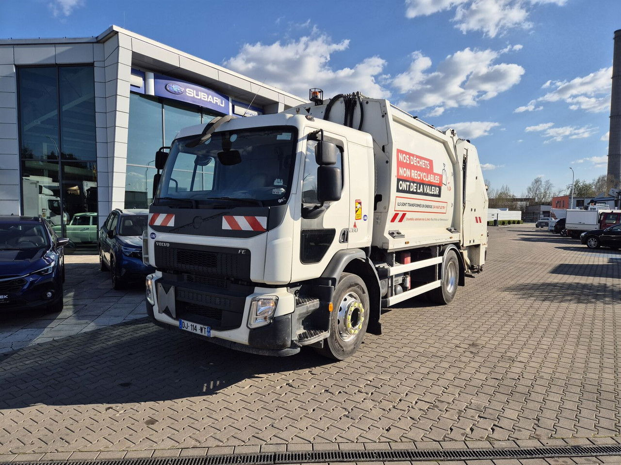 Volvo FE 280 13M3 / Geesinknorba / Euro 6 / 3 Seats - Xe tải chở rác: hình 2 Volvo FE 280 13M3 / Geesinknorba / Euro 6 / 3 Seats - Xe tải chở rác: hình 2