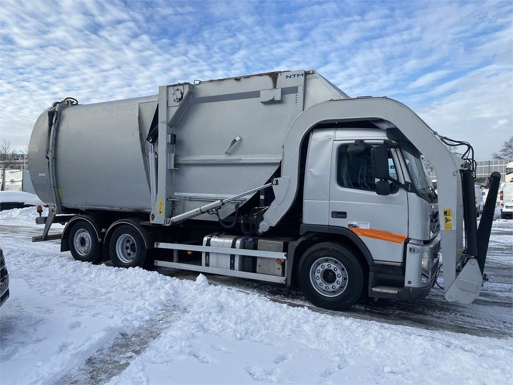 Volvo FM 420 6X2 / NTM / SUPER CONDITION - Xe tải chở rác: hình 5 Volvo FM 420 6X2 / NTM / SUPER CONDITION - Xe tải chở rác: hình 5