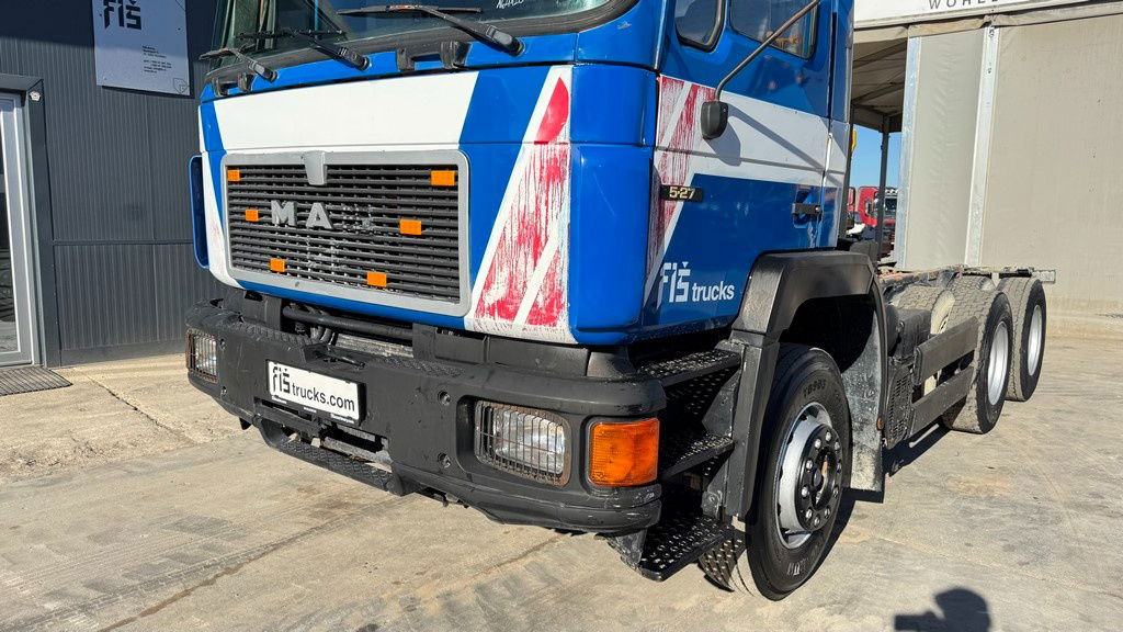MAN 25.272 6x4 chassis- complete spring - Xe tải khung gầm: hình 2 MAN 25.272 6x4 chassis- complete spring - Xe tải khung gầm: hình 2