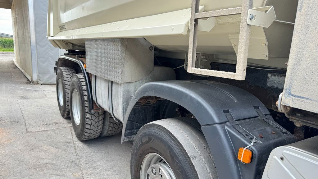 MAN TGS 35.480 8x4 schmitz dumper tipper - Xe ben: hình 4 MAN TGS 35.480 8x4 schmitz dumper tipper - Xe ben: hình 4
