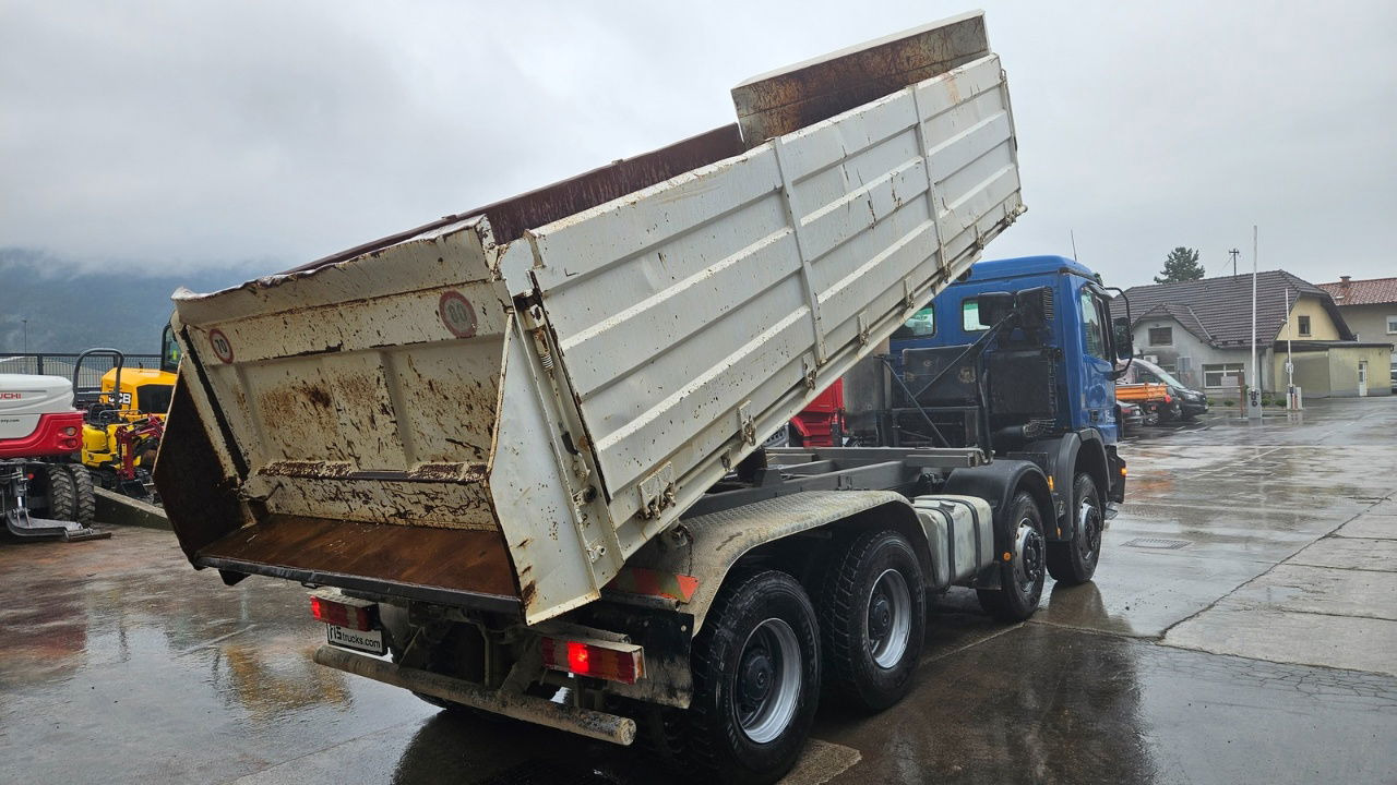 Cho thuê  Mercedes-Benz Actros 3241 8x4 3 sided tipper - full spring Mercedes-Benz Actros 3241 8x4 3 sided tipper - full spring: hình 8 Cho thuê  Mercedes-Benz Actros 3241 8x4 3 sided tipper - full spring Mercedes-Benz Actros 3241 8x4 3 sided tipper - full spring: hình 8