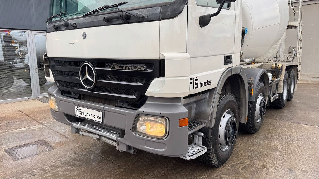 Mercedes-Benz Actros 3536 8x4 stetter schwing mixer 9m3 - Xe trộn bê tông: hình 2 Mercedes-Benz Actros 3536 8x4 stetter schwing mixer 9m3 - Xe trộn bê tông: hình 2