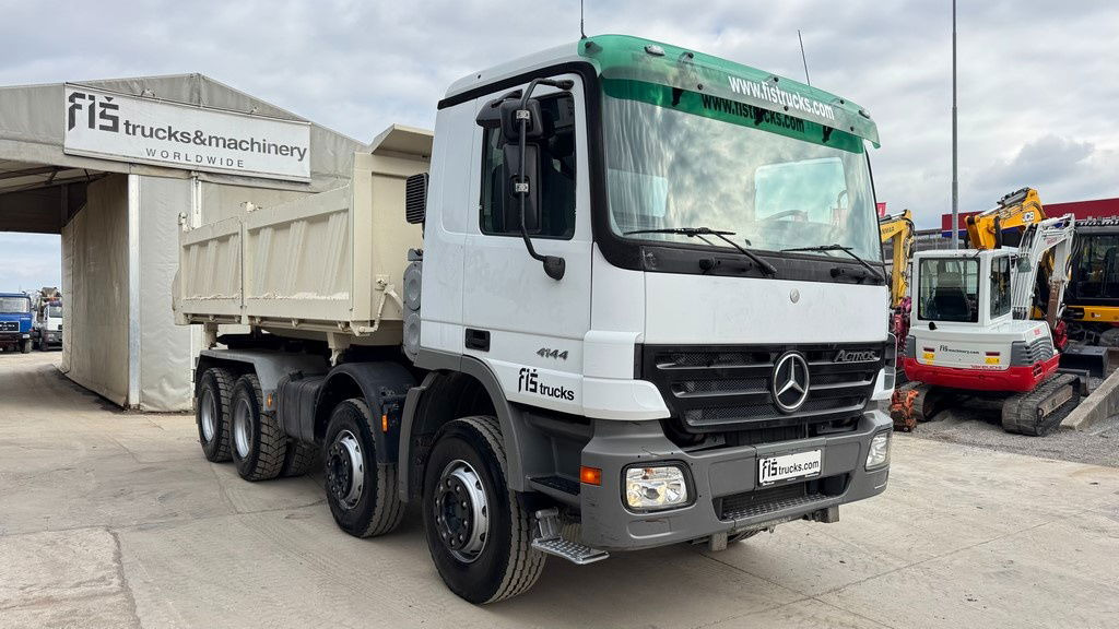 Mercedes-Benz Actros 4144 K 8x4 3 sided tipper - 1st owner - Xe ben: hình 3 Mercedes-Benz Actros 4144 K 8x4 3 sided tipper - 1st owner - Xe ben: hình 3