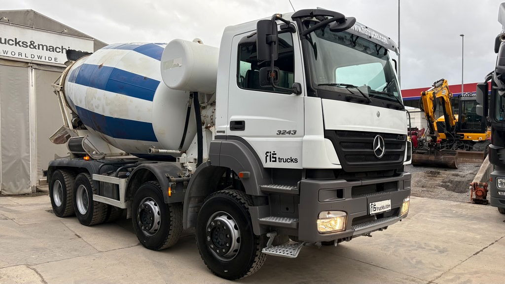 Mercedes-Benz Axor 3243 8x4 mixer cifa - 10m3 - Xe trộn bê tông: hình 2 Mercedes-Benz Axor 3243 8x4 mixer cifa - 10m3 - Xe trộn bê tông: hình 2