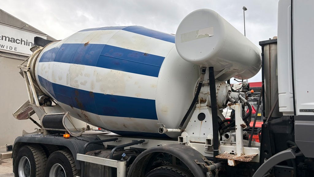 Mercedes-Benz Axor 3243 8x4 mixer cifa - 10m3 - Xe trộn bê tông: hình 3 Mercedes-Benz Axor 3243 8x4 mixer cifa - 10m3 - Xe trộn bê tông: hình 3