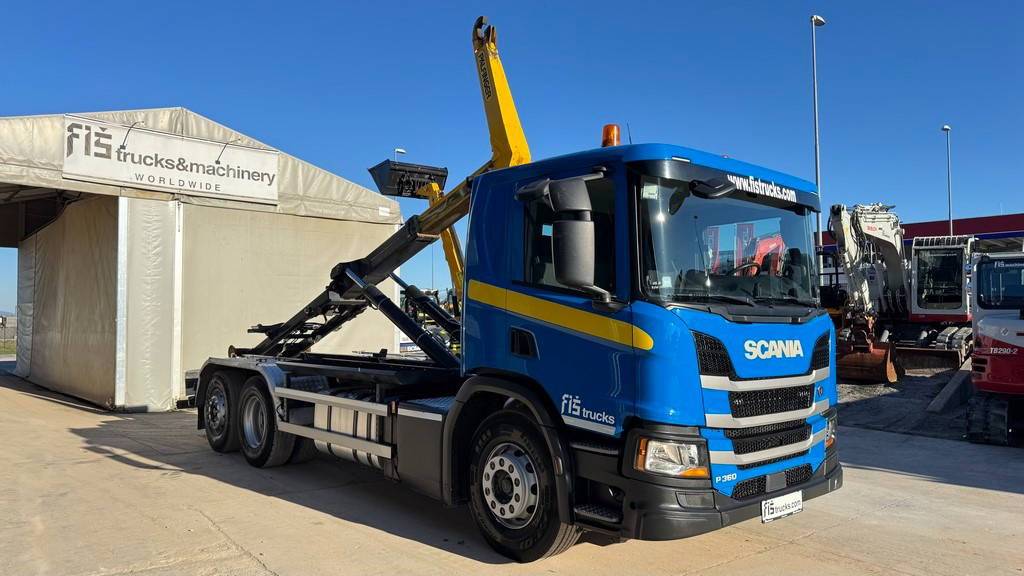 Interior photo 1: Cho thuê Scania P 360 6x2 palfinger abroll tipper - steering axle  Scania P 360 6x2 palfinger abroll tipper - steering axle