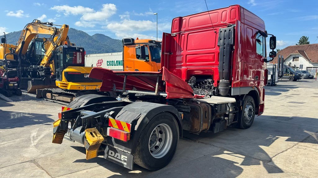 DAF XF 105.460 4x2 tractor unit - tipp. hydr. - Xe đầu kéo: hình 5 DAF XF 105.460 4x2 tractor unit - tipp. hydr. - Xe đầu kéo: hình 5