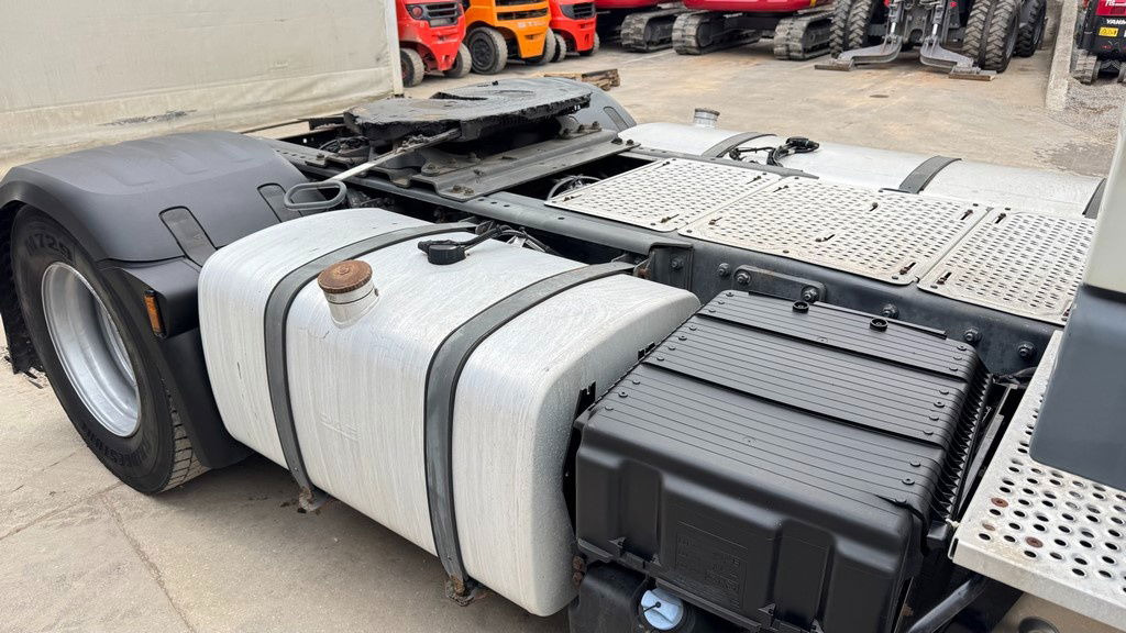 DAF XF 460 FT 4x2 tractor unit - retarder - Xe đầu kéo: hình 4 DAF XF 460 FT 4x2 tractor unit - retarder - Xe đầu kéo: hình 4