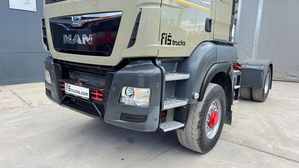 MAN TGS 18.480 4X4 tractor unit - tipper hydraulics - Xe đầu kéo: hình 2 MAN TGS 18.480 4X4 tractor unit - tipper hydraulics - Xe đầu kéo: hình 2