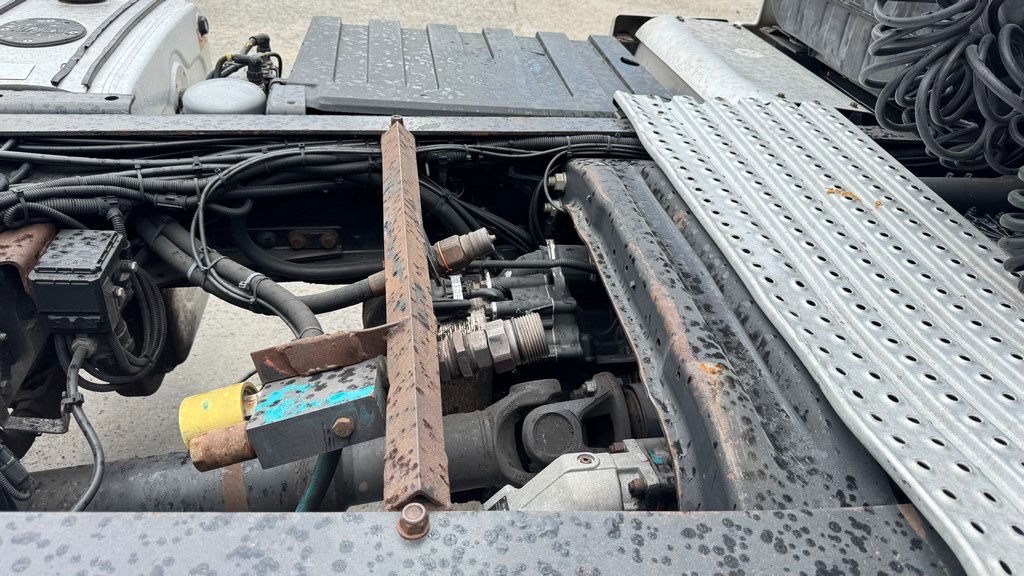 MAN TGX 18.400 4X2 tipp. hydr. - retarder - Xe đầu kéo: hình 5 MAN TGX 18.400 4X2 tipp. hydr. - retarder - Xe đầu kéo: hình 5