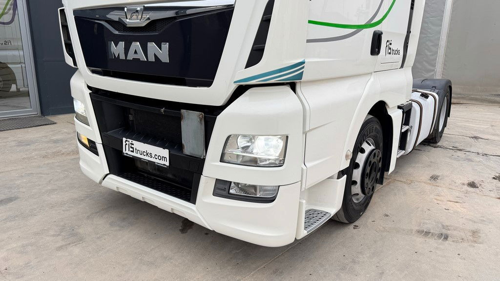 MAN TGX 18.480 4X2 schubodden hydr. + retarder - Xe đầu kéo: hình 2 MAN TGX 18.480 4X2 schubodden hydr. + retarder - Xe đầu kéo: hình 2
