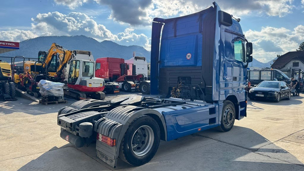 Mercedes-Benz Actros 1844 4x2 tractor unit - retarder - Xe đầu kéo: hình 5 Mercedes-Benz Actros 1844 4x2 tractor unit - retarder - Xe đầu kéo: hình 5