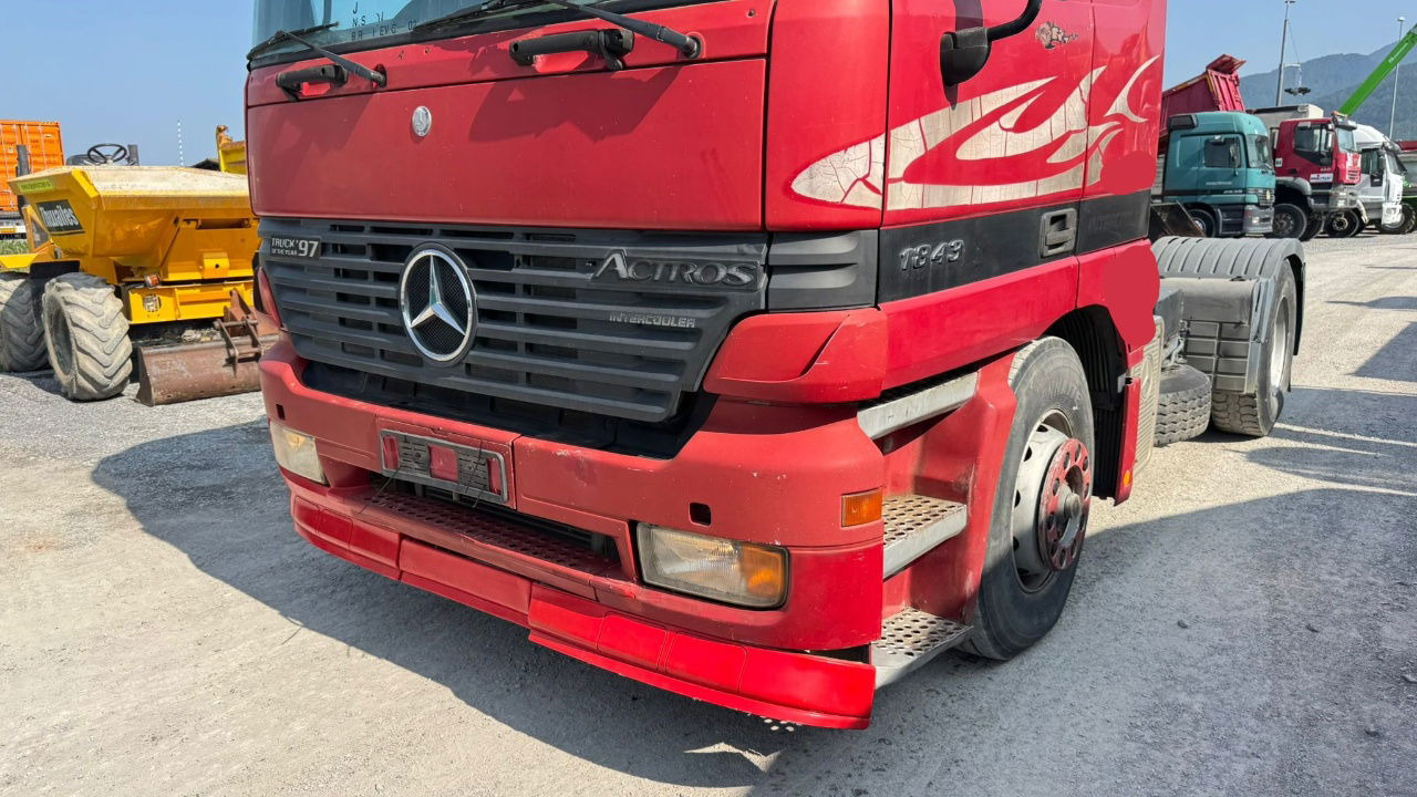 Mercedes-Benz Actros 1853 LS 4x2 tractor unit - air condition - Xe đầu kéo: hình 2 Mercedes-Benz Actros 1853 LS 4x2 tractor unit - air condition - Xe đầu kéo: hình 2