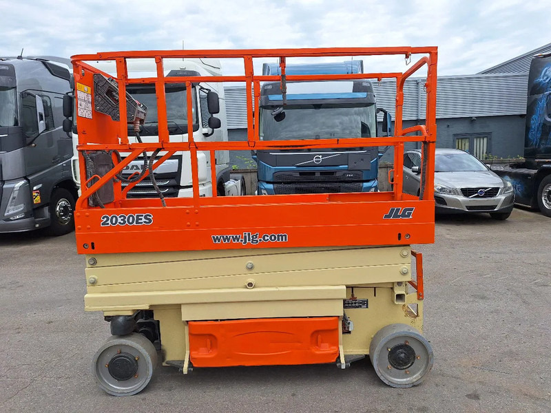 JLG 2030 ES - Máy nâng người hình kéo: hình 3 JLG 2030 ES - Máy nâng người hình kéo: hình 3