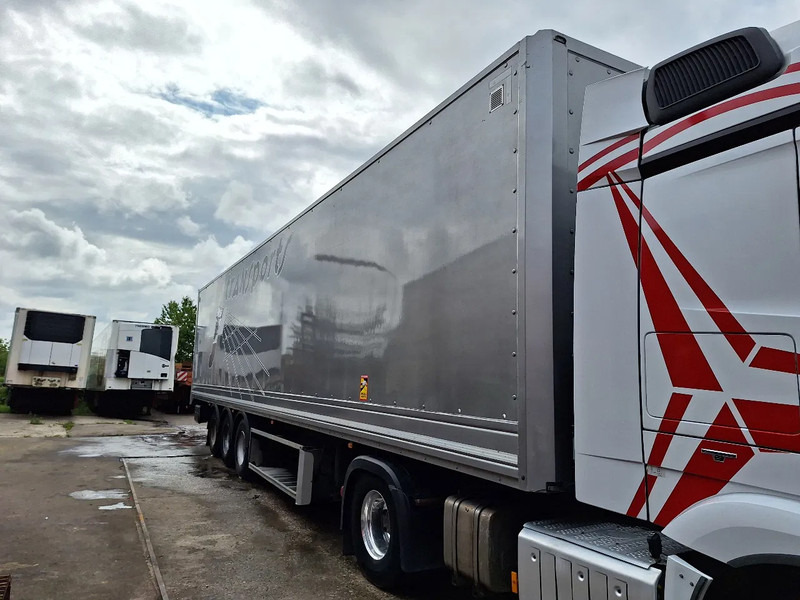 Lecitrailer 3E20 - Sơ mi rơ moóc hộp kín: hình 2 Lecitrailer 3E20 - Sơ mi rơ moóc hộp kín: hình 2