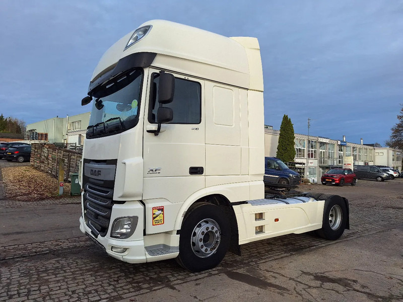 DAF XF 510 XHF 510 - Xe đầu kéo: hình 1 DAF XF 510 XHF 510 - Xe đầu kéo: hình 1