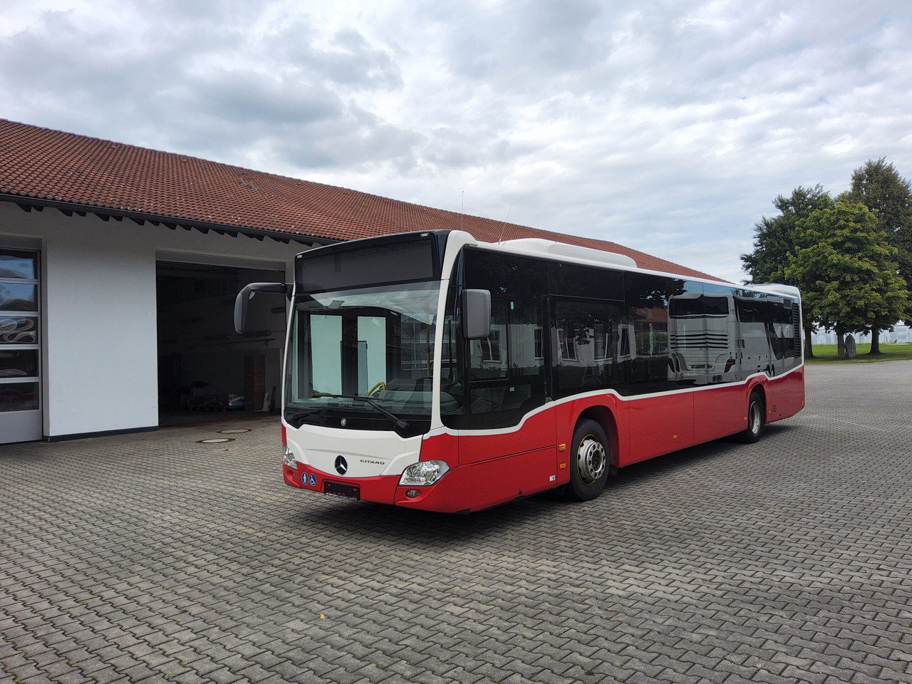 Mercedes Benz O 530 Citaro C2 KLIMA / 354 PS / Doppelglas - Xe bus đô thị: hình 2 Mercedes Benz O 530 Citaro C2 KLIMA / 354 PS / Doppelglas - Xe bus đô thị: hình 2